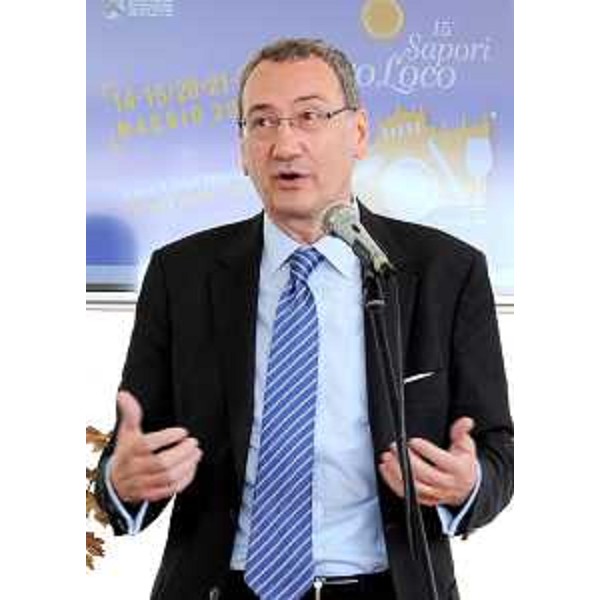 Sergio Bolzonello (Vicepresidente Regione FVG e assessore Attività produttive, Turismo e Cooperazione) all'apertura della quindicesima edizione di Sapori Pro Loco, a Villa Manin - Codroipo 15/05/2016 (Foto Petrussi Diego Copyright)