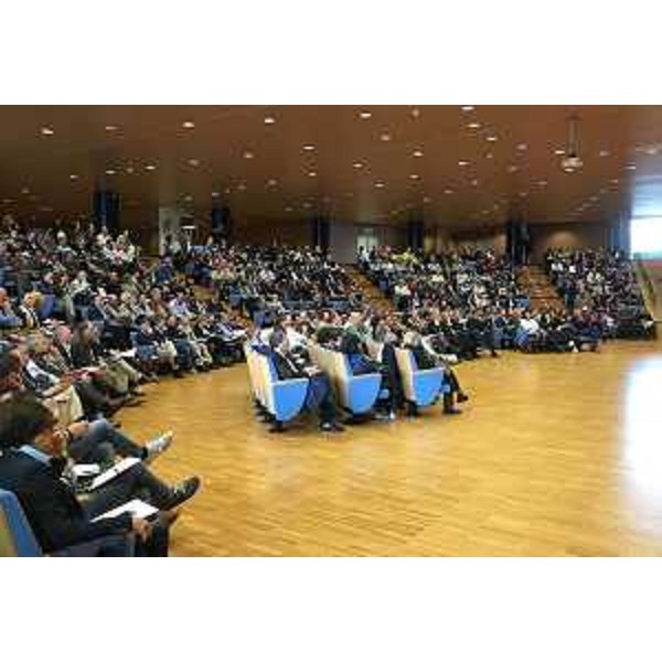 Convegno "Programmare e costruire al tempo del pareggio di Bilancio" nell'Auditorium Comelli nella sede della Regione Friuli Venezia Giulia - Udine 18/05/2016