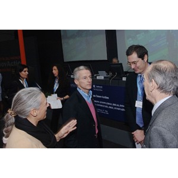 Riccardo Illy (Presidente Regione Friuli Venezia Giulia), Palazzetti, De Molla e Valduga (Udine, 11/02/06)