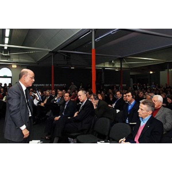 Jeremy Rifkin (Futurologo), Riccardo Illy (Presidente Regione Friuli Venezia Giulia) (Udine, 11/02/06)