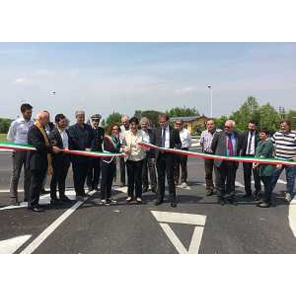 Inaugurazione della rotatoria sulla strada statale 13 "Pontebbana" in località Poincicco - Zoppola (PN) 27/05/2016