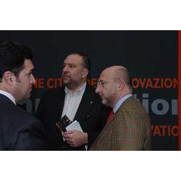 Enrico Bertossi (Assessore Regionale alla Salute e Protezione Sociale), Roberto Cosolini (Assessore Regionale alla Formazione, Università e Ricerca) e Franco Iacop (Assessore Regionale per le Relazioni Internazionali, Comunitarie e Autonomie Locali) (Udine, 10/02/06)