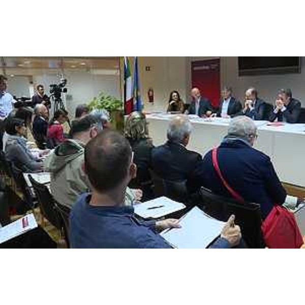 Conferenza stampa di presentazione della XXV edizione di Mittelfest "Terra! ... e all'orizzonte i fuochi" - Udine 31/05/2016