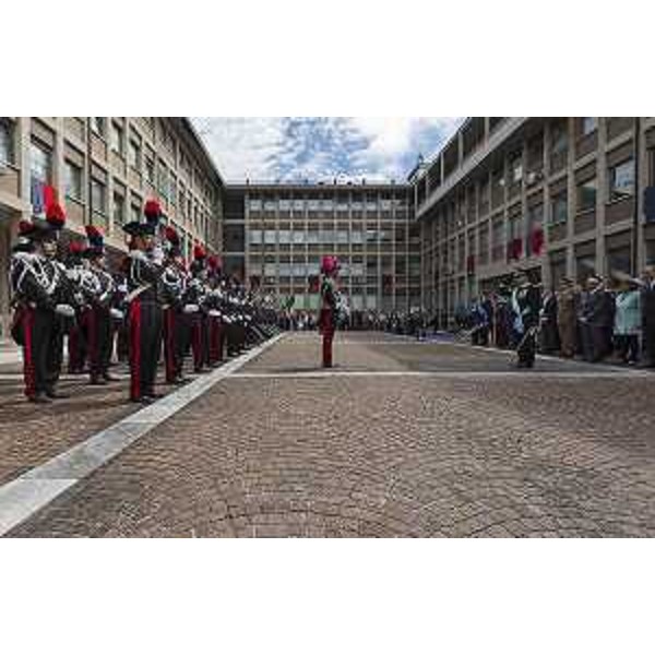Cerimonia per il 202° anniversario di Fondazione dell'Arma dei Carabinieri, nel piazzale della Caserma Attilio Basso, sede del Comando Legione Carabinieri Friuli Venezia Giulia - Udine 06/06/2016 (Foto Comando Legione Carabinieri FVG)