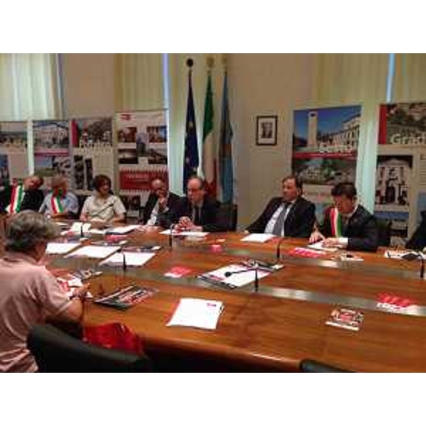 Gianni Torrenti (Assessore regionale Cultura) alla presentazione del programma de "La notte romantica", con i sindaci dei "Borghi più belli d'Italia" del Friuli Venezia Giulia, il presidente nazionale dei Borghi Fiorello Primi e il direttore Marketing di PromoTurismo FVG Bruno Bertero - Trieste 20/06/2016