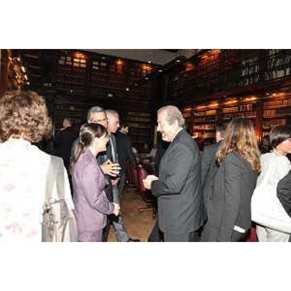 Debora Serracchiani (Presidente Regione Friuli Venezia Giulia) e Jahanbakhsh Mozaffari (Ambasciatore Repubblica Islamica Iran in Italia) alla conferenza stampa di presentazione della mostra "Leoni e Tori dall'Antica Persia ad Aquileia" - Roma 22/06/2016