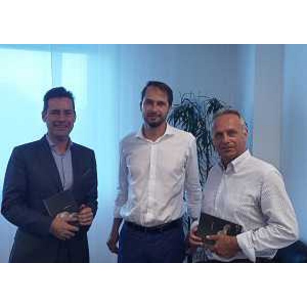 Matthias Kroen (Presidente Soia Europa), Cristiano Shaurli (Assessore regionale Risorse agricole e forestali) e Piero Ciriani (Presidente Soia Italia) - Udine 27/06/2016