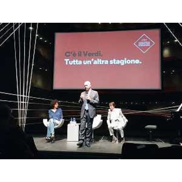 Paola Macchi (Direttrice Prosa Verdi PN), Giovanni Lessio (Presidente Verdi PN) e Maurizio Baglini (Direttore Musica e danza Verdi PN) al Teatro Comunale Giuseppe Verdi per la presentazione della Stagione 2016-2017 - Pordenone 28/06/2016