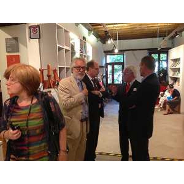 Gianni Torrenti (Assessore regionale Cultura, Sport e Solidarietà) con Roberto Capucci (Stilista) all'inaugurazione della mostra "Guerra e Moda. L'alba della donna moderna", ai Musei provinciali in Borgo Castello - Gorizia 29/06/2016