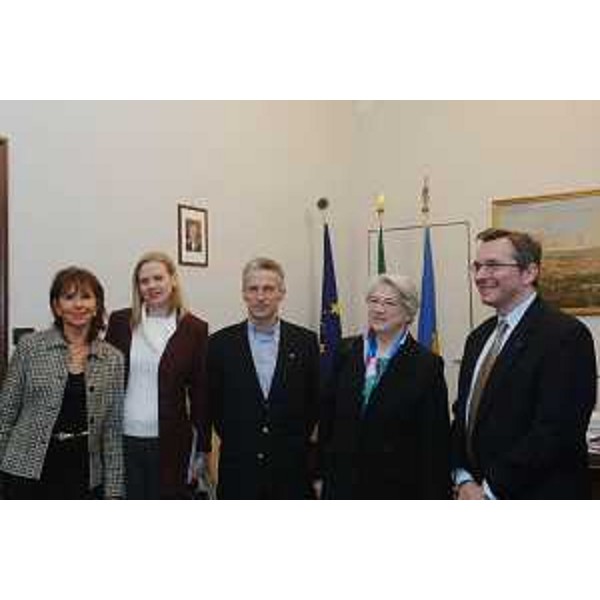 Riccardo Illy (Presidente Regione Friuli Venezia Giulia) e Istvan Kovacs (Ambasciatore della Repubblica di Ungheria in Italia) (Trieste, 07/02/06)