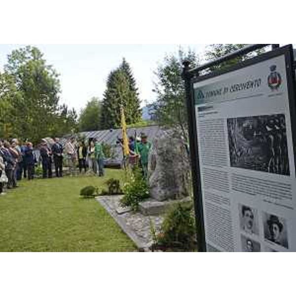 Franco Marini (Presidente Comitato storico-scientifico anniversari di interesse nazionale), Sergio Bolzonello (Vicepresidente Regione FVG) e Luca Boschetti (Sindaco Cercivento) alla cerimonia in ricordo dei Fuzilâz - Cercivento 01/07/2016