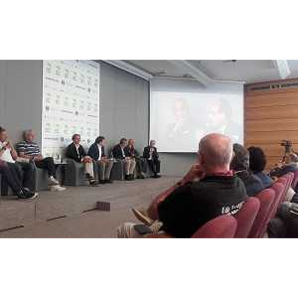 Gianni Torrenti (Assessore regionale Sport) all'evento di lancio del Garda wind Garda - Riva del Garda 05/07/2016