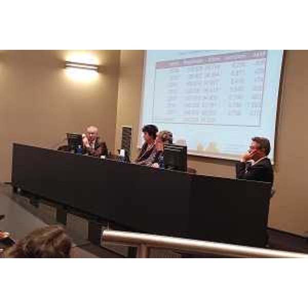 Loredana Panariti (Assessore regionale Lavoro, Formazione, Istruzione, Pari Opportunità, Politiche giovanili, Ricerca e Università) alla presentazione de "Il mercato del lavoro in FVG. Principali evidenze del 2015", nella Sala Tessitori del Consiglio regionale - Trieste 30/06/2016