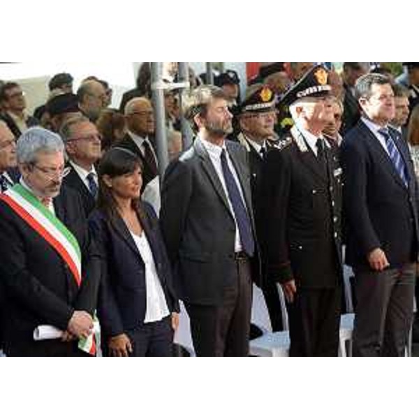 Furio Honsell (Sindaco Udine), Debora Serracchiani (Presidente Regione Friuli Venezia Giulia), Dario Francescini (Ministro Beni e Attività culturali e Turismo), Tullio Del Sette (Comandante generale Carabinieri) e Franco Iacop (Presidente Consiglio regionale) all'inaugurazione della nuova sede dei reparti NAS, NOE e Tutela Patrimonio Culturale dei Carabinieri, in viale XXIII Marzo, intitolata a Germano Craighero - Udine 06/07/2016