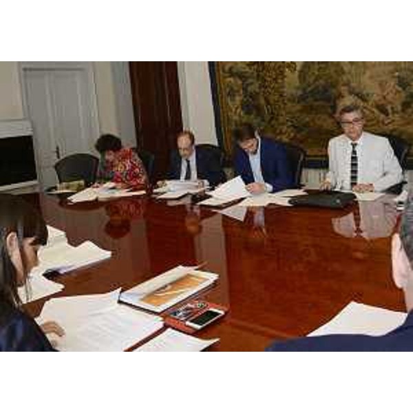 Riunione della Giunta presieduta da Debora Serracchiani (Presidente Regione Friuli Venezia Giulia), nella sede della Regione - Trieste 08/07/2016