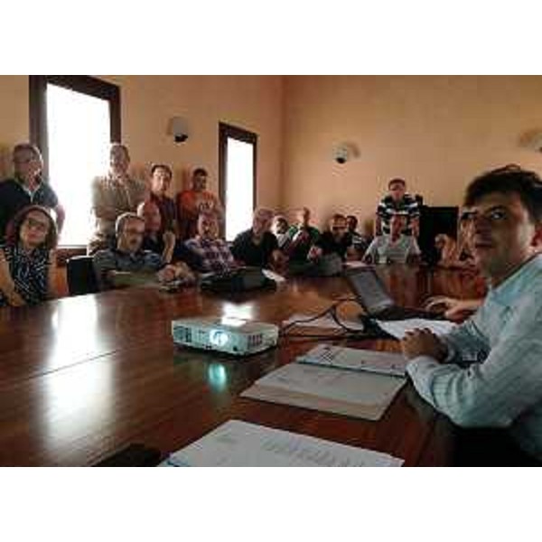 Tavolo di presentazione del piano industriale della Cooperativa Idealscala - Pordenone 12/07/2016