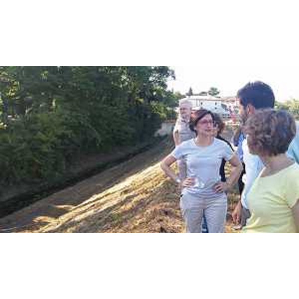 Sara Vito (Assessore regionale Ambiente) all'incontro con gli amministratori sulla sicurezza idrogeologica a Gradisca d'Isonzo - Gradisca d'Isonzo (GO) 19/07/2016