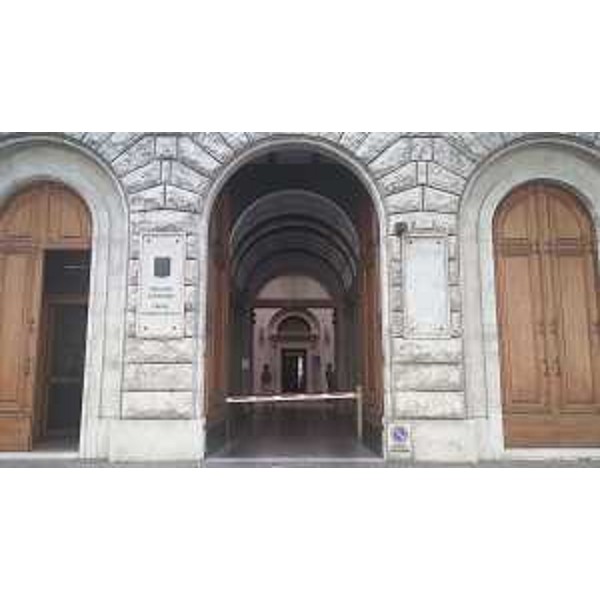 Ingresso del Palazzo della Regione Friuli Venezia Giulia in via Carducci 6, alla consegna ufficiale dei lavori di manutenzione straordinaria - Trieste 27/07/2016