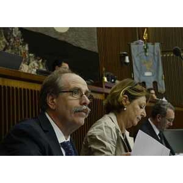Gli assessori regionali Gianni Torrenti (Cultura, Sport e Solidarietà) e Maria Sandra Telesca (Salute, Integrazione socio-sanitaria, Politiche sociali e Famiglia) e Sergio Bolzonello (Vicepresidente Regione FVG e assessore Attività produttive, Turismo e Cooperazione) durante la discussione del disegno di legge "Assestamento del Bilancio per l'anno 2016 e del Bilancio per gli anni 2016-2018 ai sensi dell'articolo 6 della legge regionale 10 novembre 2015, n. 26" in Consiglio regionale - Trieste 28/07/2016