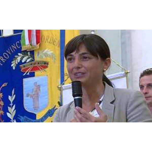 Debora Serracchiani (Presidente Regione Friuli Venezia Giulia) alla cerimonia conclusiva della tre giorni organizzata in Val Colvera dall'Ente Friulano di Assistenza Sociale e Culturale Emigranti (EFASCE) - Poffabro 31/07/2016