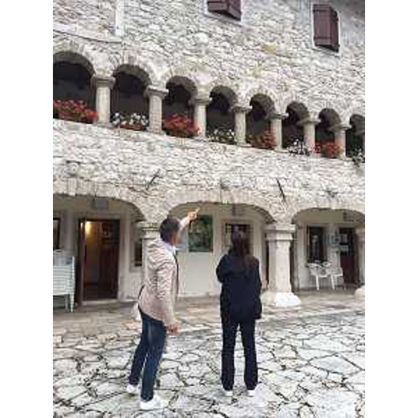 Claudio Traina (Sindaco Barcis) e Debora Serracchiani (Presidente Regione Friuli Venezia Giulia) nel corso del sopralluogo al cantiere per la viabilità alternativa dedicata al trasporto fuori valle degli accumuli ghiaiosi del torrente Cellina - Barcis 01/08/2016