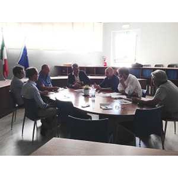 Gli assessori regionali Paolo Panontin (Autonomie locali e Coordinamento Riforme, Protezione civile) e Cristiano Shaurli (Risorse agricole e forestali) all'incontro per verificare l'entità dei danni provocati dal maltempo - San Giorgio della Richinvelda 09/08/2016