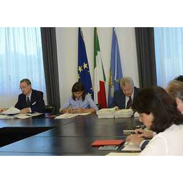Riunione della Giunta regionale presieduta da Debora Serracchiani (Presidente Friuli Venezia Giulia), Udine 22/08/16