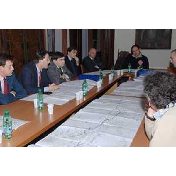 Lodovico Sonego (Assessore regionale alla pianificazione territoriale, energia, mobilità e infrastrutture di trasporto) alla presentazione del progetto strada Palmanova-Manzano (Trieste, 25/01/06)