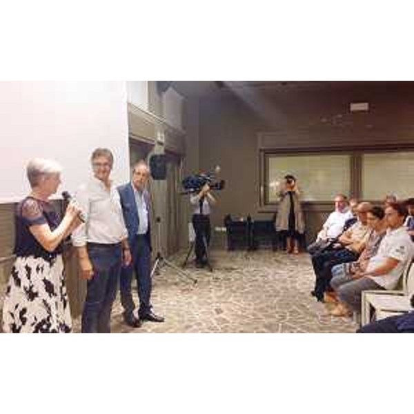 Marija Brecelj (Assessore Cultura Comune Duino Aurisina), Vladimir Kukanja (Sindaco Duino Aurisina) e Gianni Torrenti (Assessore regionale Cultura) alla presentazione del documentario "Genti di Duino" - Duino Aurisina 25/08/2016