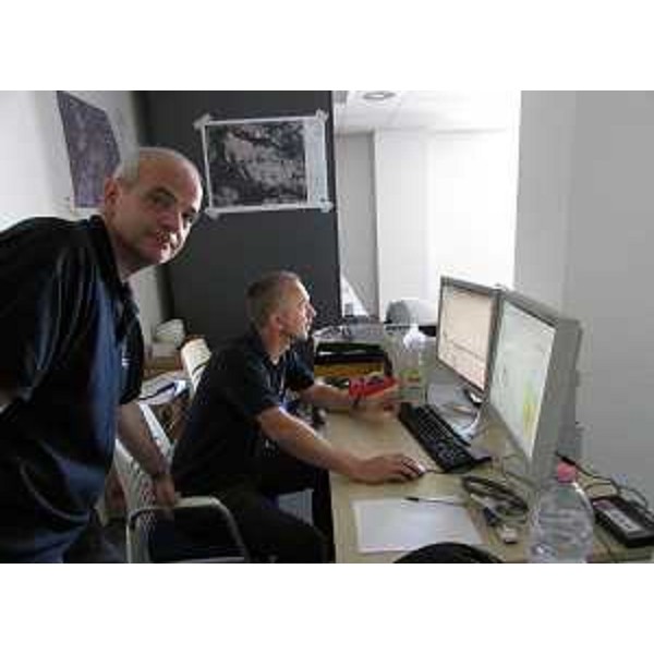 Personale tecnico della Protezione civile del Friuli Venezia Giulia nel polo cartografico allestito negli spazi individuati presso la Direzione di comando e controllo (Dicomac) del Dipartimento nazionale della Protezione civile - Rieti 30/08/2016