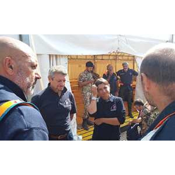 Sergio Pirozzi (Sindaco Amatrice), Luciano Sulli (Direttore Protezione civile FVG) e Debora Serracchiani (Presidente Regione FVG) al campo della Protezione civile del Friuli Venezia Giulia - Amatrice (Rieti) 31/08/2016
