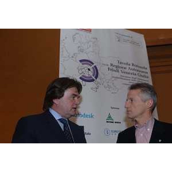 Riccardo Illy (Presidente Regione Friuli Venezia Giulia) e Jakoucic alla tavola rotonda di Business International (Villa Manin, 24/01/06)