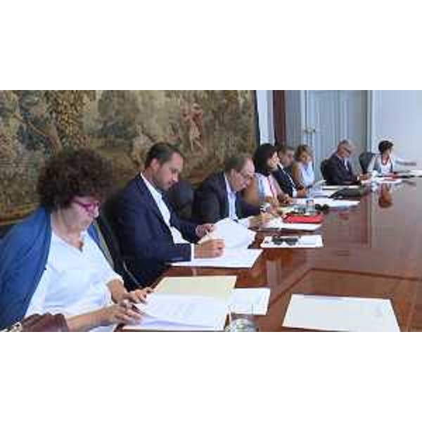 Loredana Panariti (Assessore regionale Lavoro, Formazione, Istruzione, Pari Opportunità, Politiche giovanili, Ricerca e Università) durante la riunione della Giunta del Friuli Venezia Giulia - Trieste 02/09/2016