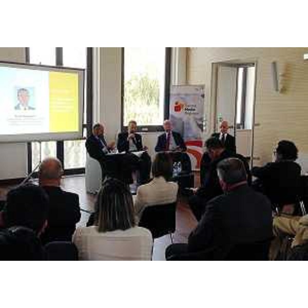 Fabio Feruglio (Direttore Friuli Innovazione) , Sergio Bolzonello (Vicepresidente Regione FVG e assessore Attività produttive, Turismo e Cooperazione), Sergio Barel (Direttore generale e amministratore delegato Brovedani Group S.p.A.) e Mauro Del Savio (Presidente Finest) alla seconda giornata della prima edizione del Salone delle Medie Imprese, al Polo Young - Pordenone 10/09/2016