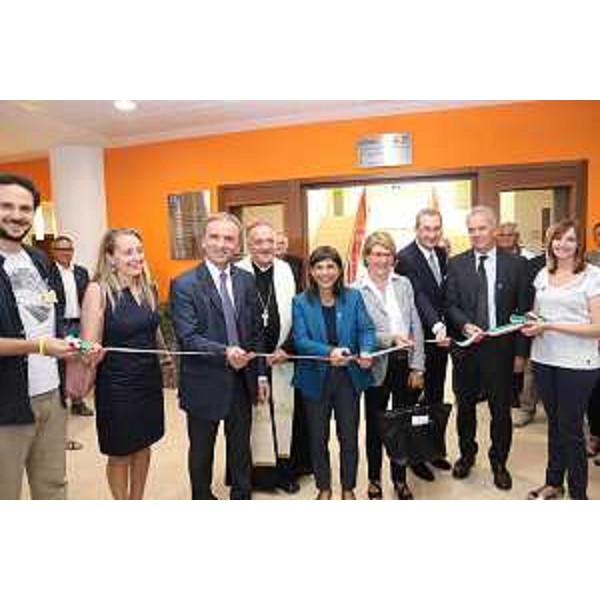 Mario Tubertini (Direttore generale CRO Aviano), Debora Serracchiani (Presidente Regione Friuli Venezia Giulia), Maria Sandra Telesca (Assessore regionale Salute, Integrazione socio-sanitaria, Politiche sociali e Famiglia) e Sergio Bolzonello (Vicepresidente Regione FVG e assessore Attività produttive, Turismo e Cooperazione) all'inaugurazione del Campus del Centro di Riferimento Oncologico (CRO) - Aviano 09/09/2016