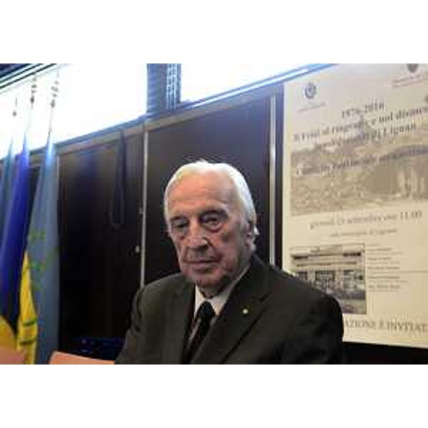 Mario Toros alla seduta straordinaria del Consiglio provinciale di Udine in occasione del quarantesimo anniversario dal terremoto del Friuli - Lignano Sabbiadoro 15/09/2016