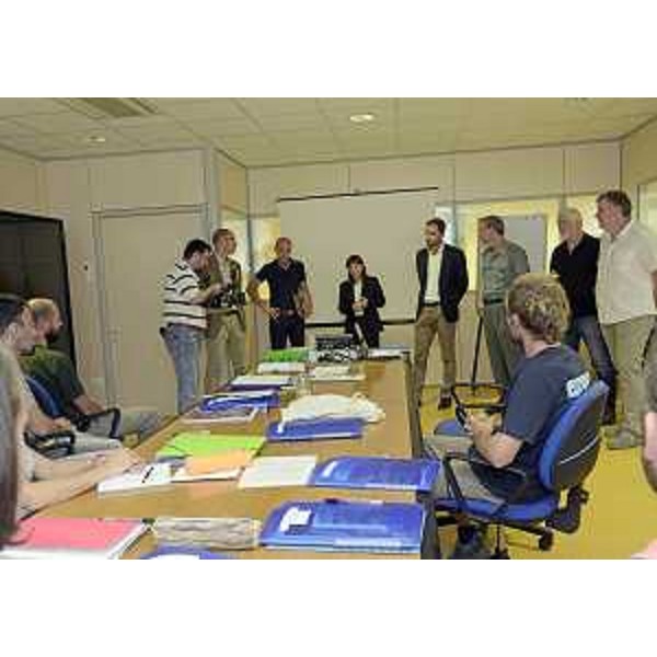 Debora Serracchiani (Presidente Regione Friuli Venezia Giulia) e Cristiano Shaurli (Assessore regionale Risorse agricole e forestali) salutano guardie forestali neoassunte - Udine 15/09/2016