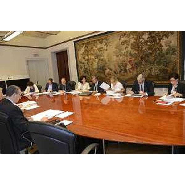 Sergio Bolzonello (Vicepresidente Regione FVG e assessore Attività produttive, Turismo e Cooperazione) presiede la riunione della Giunta regionale - Trieste 16/09/2016