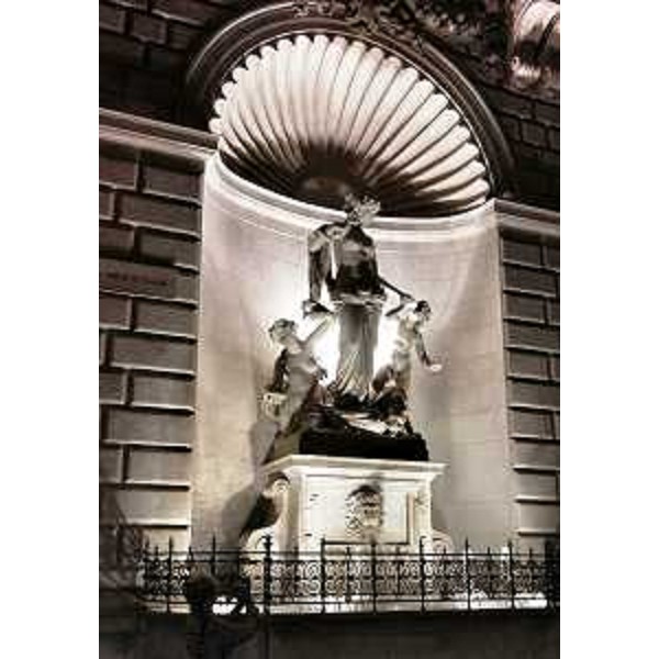 Fontana del Palazzo della Regione Friuli Venezia Giulia in piazza Unità d'Italia - Trieste 17/09/2016