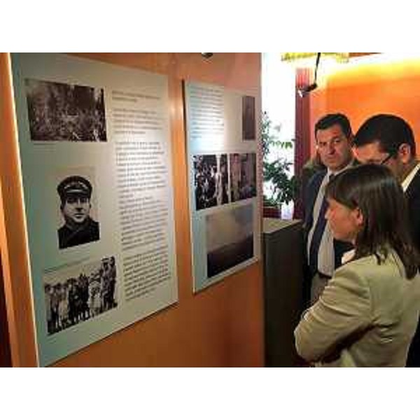 Debora Serracchiani (Presidente Regione Friuli Venezia Giulia) all'inaugurazione della mostra su Nazario Sauro (Capodistria 20 settembre 1880- Pola 10 agosto 1916), patriota irredentista istriano insignito della Medaglia d'Oro al Valor militare, in Consiglio regionale - Trieste 20/09/2016