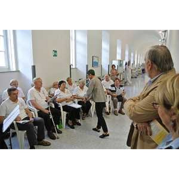 Esibizione del coro degli afasici dell'Associazione per la lotta all'ictus cerebrale Alice FVG-Trieste Onlus, all'Ospedale Maggiore - Trieste 20/09/2016