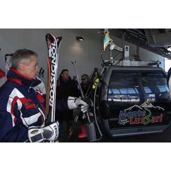Riccardo Illy (Presidente Regione Friuli Venezia Giulia) all'inaugurazione della cabinovia sul Lussari (Tarvisio, 14/01/06)
