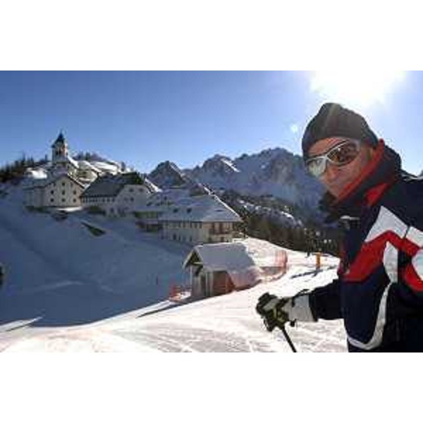 Riccardo Illy (Presidente Regione Friuli Venezia Giulia) scia sul Lussari (Tarvisio, 14/01/06)