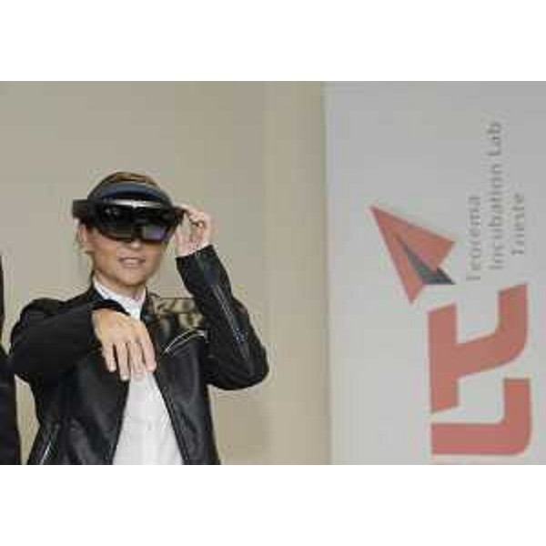 Debora Serracchiani (Presidente Regione Friuli Venezia Giulia) durante la visita alla Società Teorema Incubation Lab Trieste (TILT) - Trieste 29/09/2016