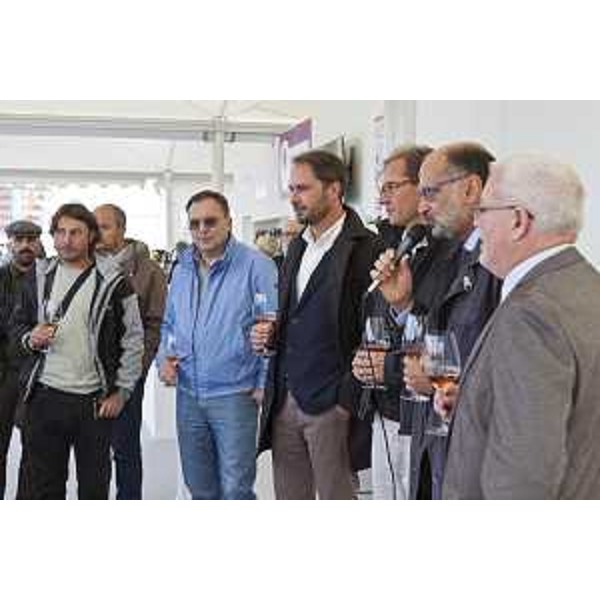 Cristiano Shaurli (Assessore regionale Risorse agricole e forestali), Mitja Gialuz (Presidente Società Velica Barcola e Grignano) e Paolo Stefanelli (Direttore generale Agenzia regionale sviluppo rurale / ERSA) all'inaugurazione dello stand dell'ERSA al Villaggio Barcolana - Trieste 07/10/201