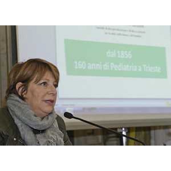 Maria Sandra Telesca (Assessore regionale Salute, Integrazione socio-sanitaria, Politiche sociali e Famiglia) all'incontro "Burlo 160: riflessioni sulla pediatria di ieri, oggi e domani", per il 160° compleanno dell'IRCCS Burlo Garofolo - Trieste 10/10/2016