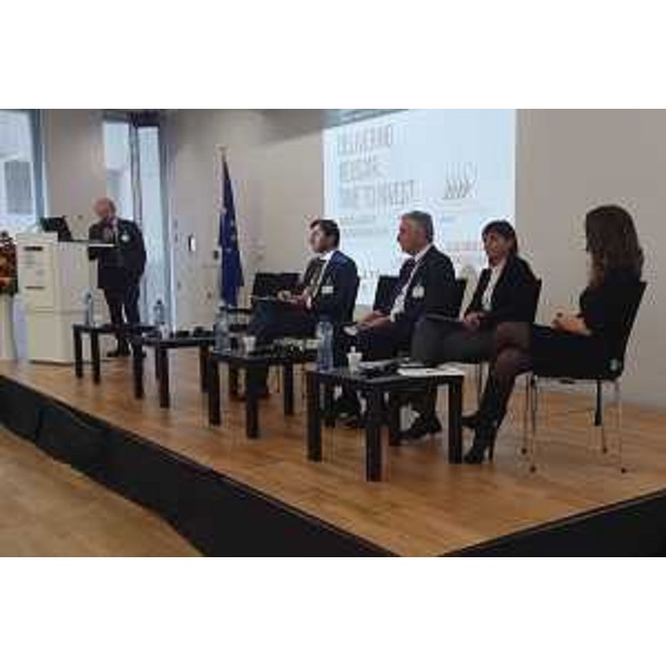 George Alexakis (Responsabile Politiche europee Creta), Nikola Dobroslavic (Presidente Regione Dubrovnik-Neretva), Debora Serracchiani (Presidente Regione Friuli Venezia Giulia) e Manuela Bora (Assessore Politiche europee Regione Marche) al convegno sulla strategia adriatico-ionica, nella sede della Regione Emilia-Romagna - Bruxelles 12/10/2016