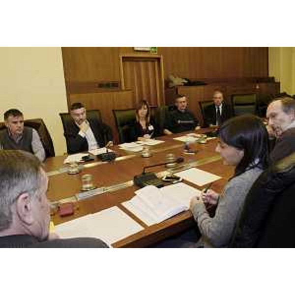 Debora Serracchiani (Presidente Regione Friuli Venezia Giulia) durante l'audizione dei rappresentanti sindacali dei lavoratori di Hypo Alpe Adria Bank per un aggiornamento sulla situazione della crisi societaria, in I Commissione consiliare - Trieste 18/10/2016