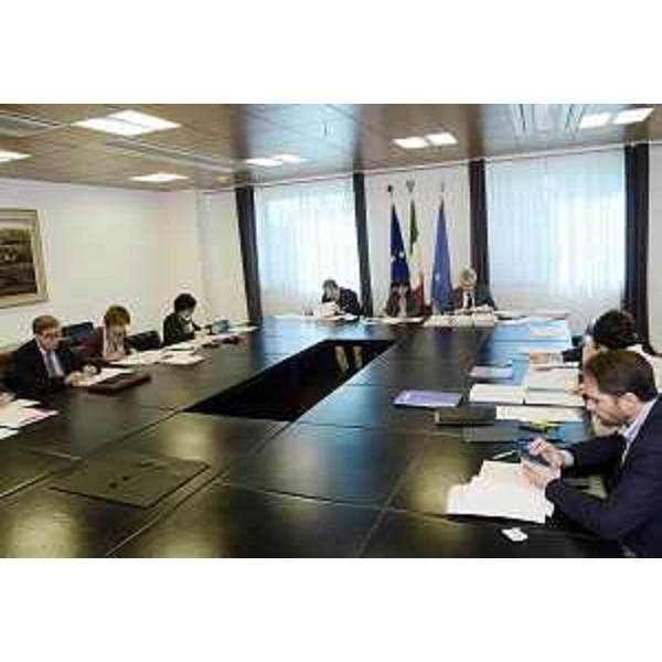 Debora Serracchiani (Presidente Regione Friuli Venezia Giulia) presiede la riunione della Giunta regionale - Udine 21/10/2016