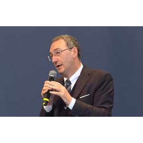 Sergio Bolzonello (Vicepresidente Regione FVG e assessore Attività produttive, Turismo e Cooperazione) alla presentazione dei risultati di bilancio 2015-2016 del Gruppo Danieli - Buttrio 22/10/2016